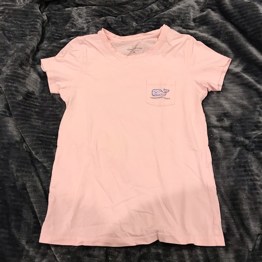 VINEYARD VINES light pink short sleeve t-shirt